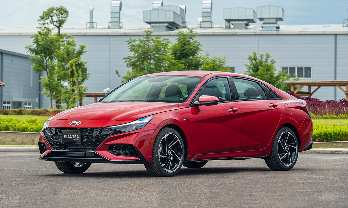 Hyundai Elantra Hyundai Elantra