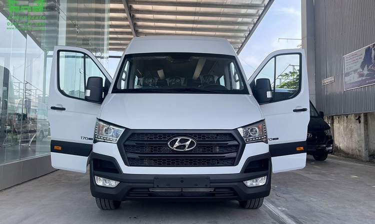 Giá xe Hyundai Solati 2020 mới nhất tại Việt Nam...