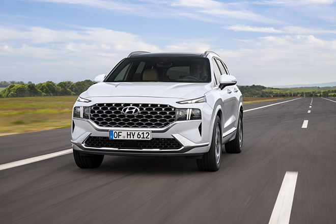 Hyundai Santafe 2021 Facelift chính thức ra mắt tại Hyundai Bình Dương