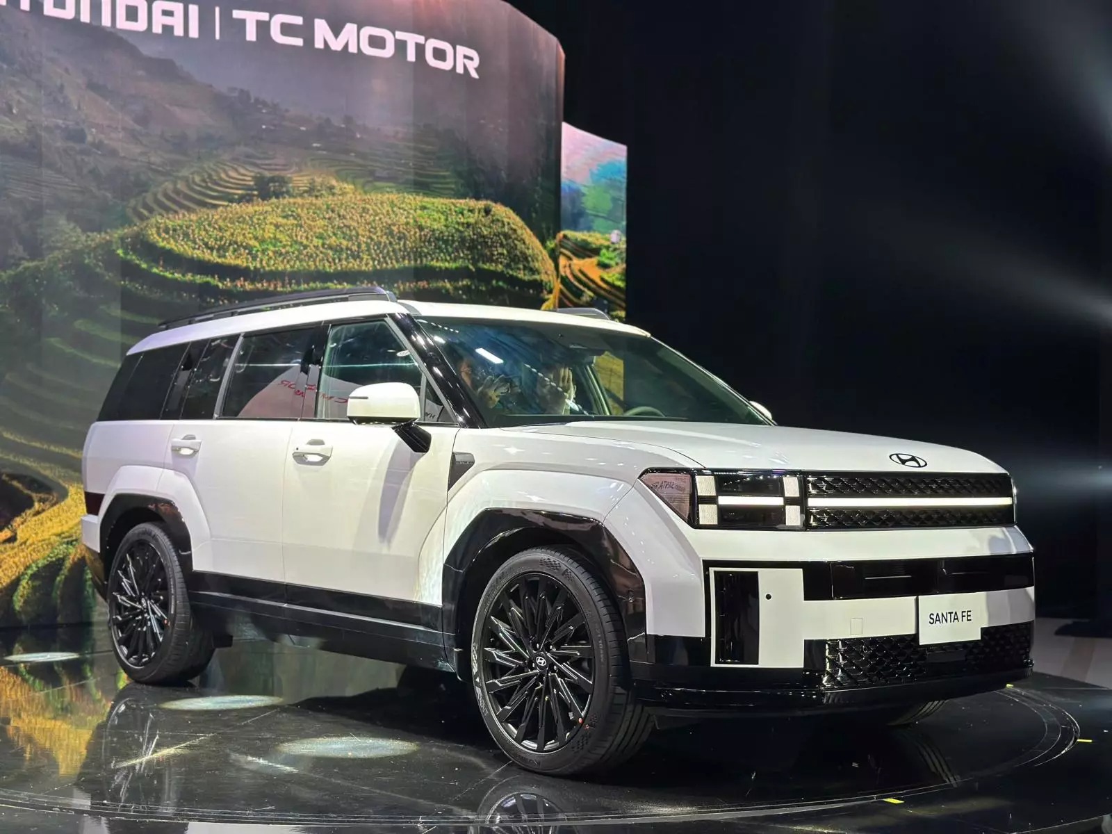 Thông tin xe Hyundai SantaFe Thông tin xe Hyundai SantaFe.